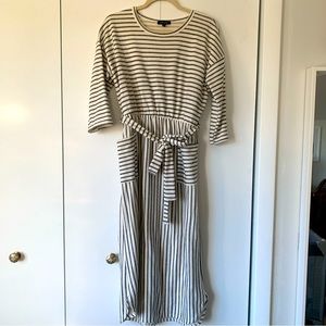 Roolee 3/4 sleeve Striped Midi Dress with tie waist and pockets black & white